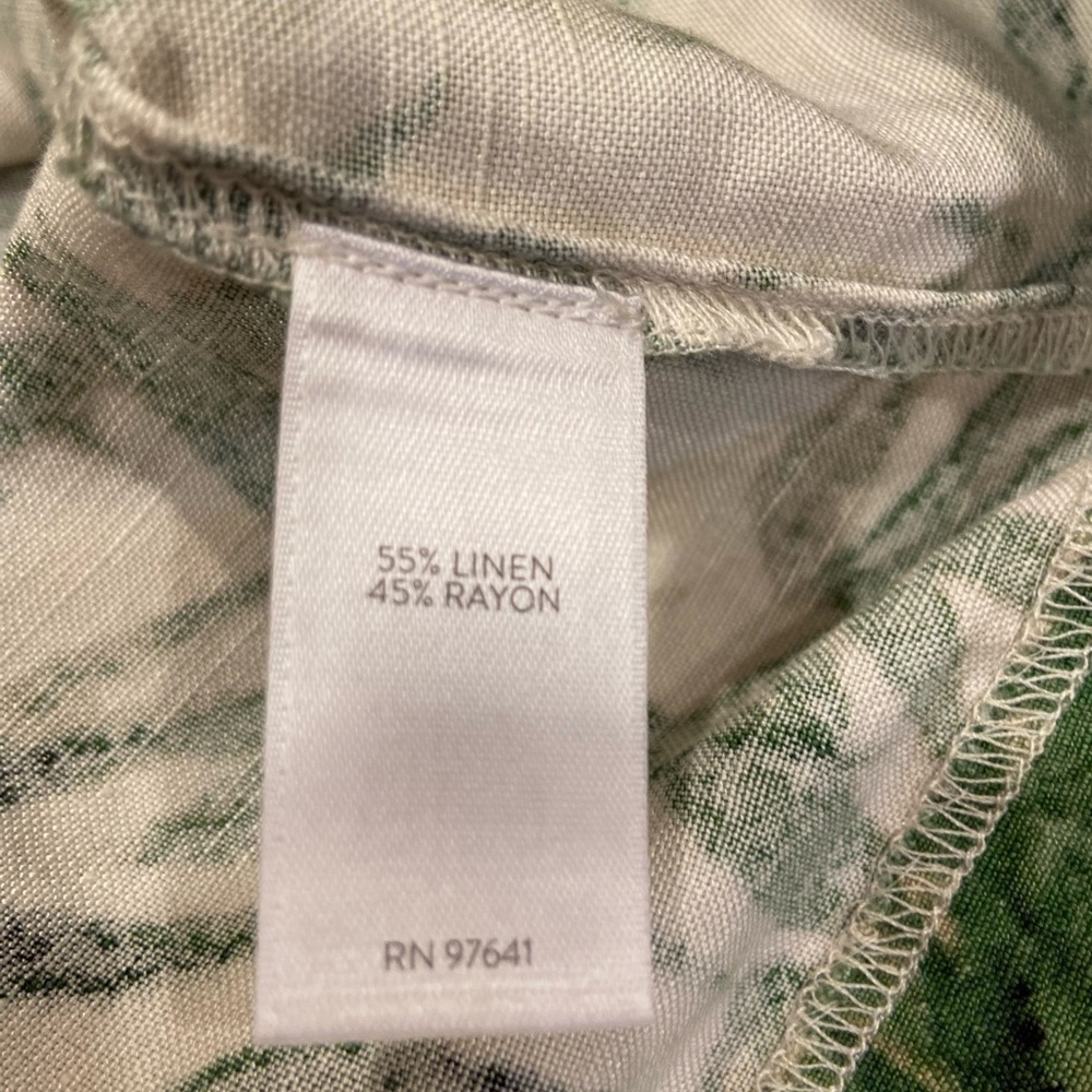 𝅺J Jill Tropical Top - Picture 7 of 7